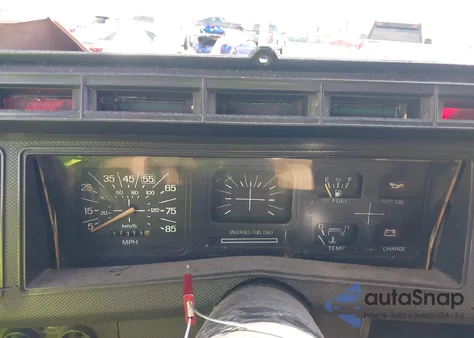 1980 Ford Bronco z USA, uszkodzony, nr VIN U15GLHA22221